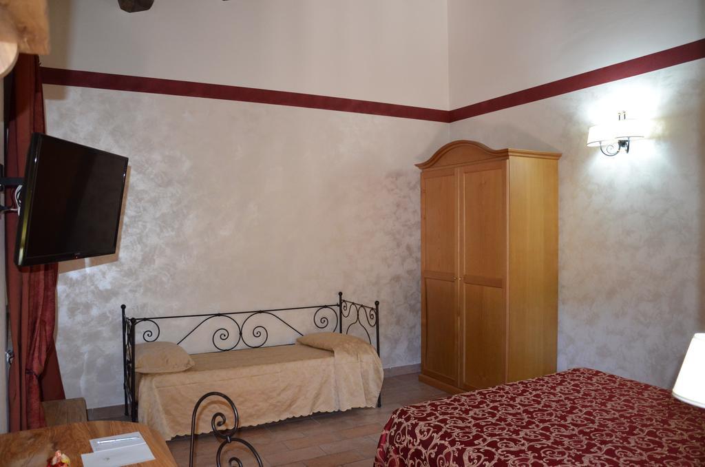 Hotel Il Borgo Dell'Ulivo Trevi Camera foto